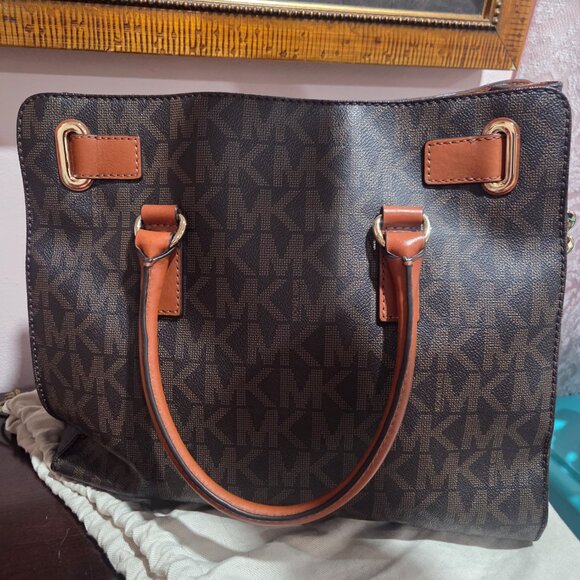 Authentic Michael Kors monogram bag and wallet - Picture 6 of 16